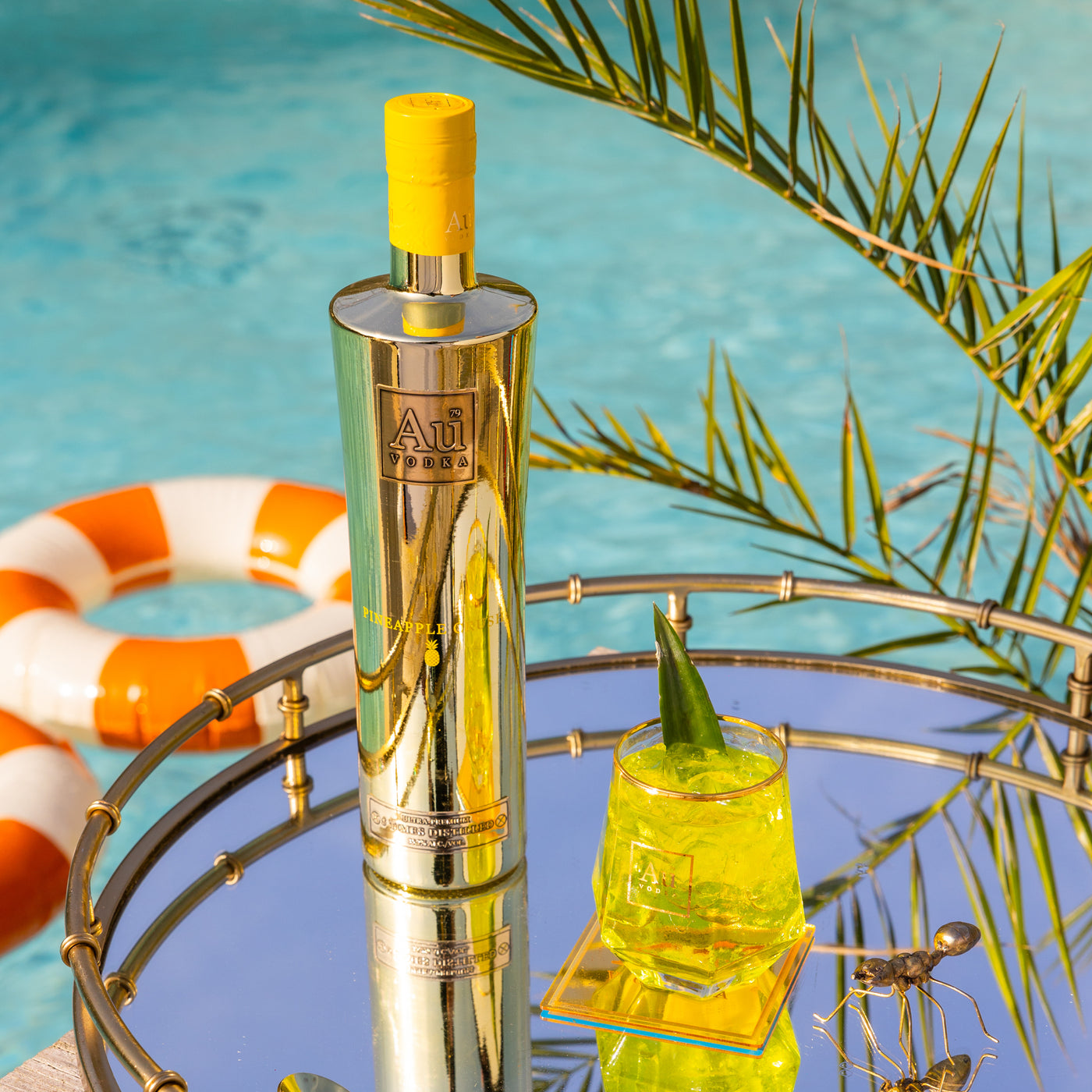 Any Au Vodka 70cl & FREE Diamond Cut Glass Bundle
